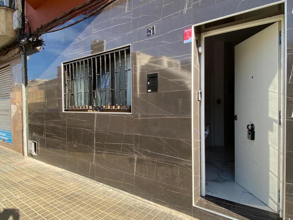 Ferienwohnung Camp Nou Nueva Casa L’Hospitalet de Llobregat Exterior foto